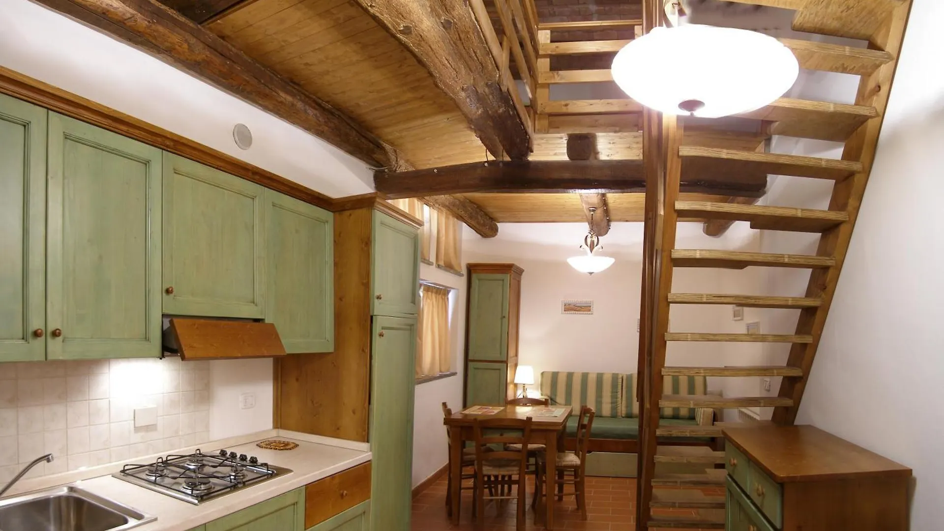 Aparthotel Terre Gialle - La Val D'Orcia Nascosta Castel del Piano